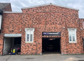 3 Dansom Lane Hull HU8 7LB - To Let