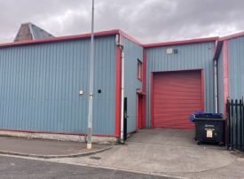 To let - 5 West Dock Avenue Hull HU3 4BH